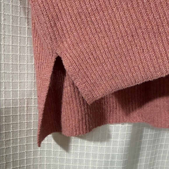 Olive & Oak rust coral pink M medium Colorblock mock neck Turtleneck Sweater top - Picture 5 of 6